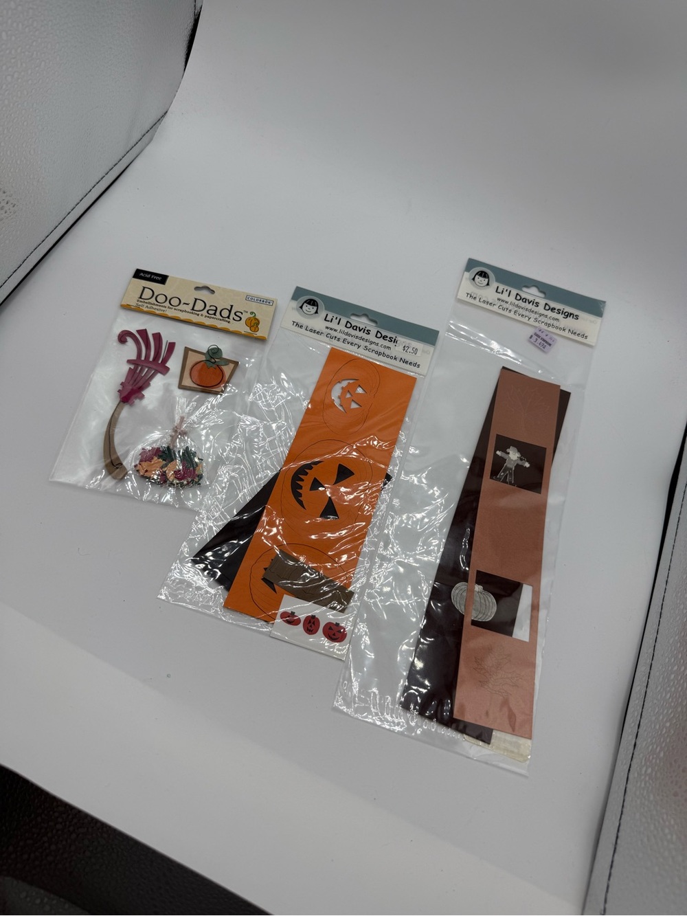 Lot Of 3 Li’l Davis Designs And Doo-Dads Halloween Scrapbook Diecut And Stickers